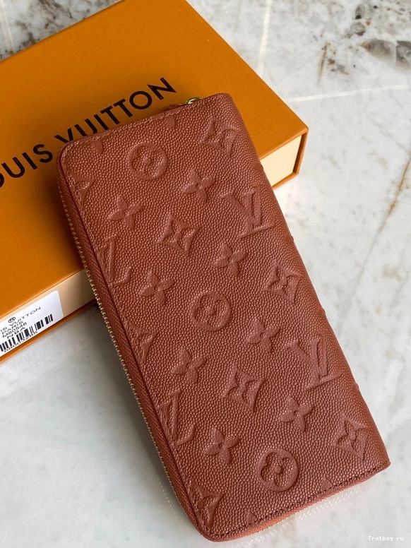 Frstbag ru VUITTON LVXNBA LOUIS WALLET ZIPPY 0724